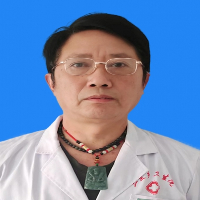 黄美章